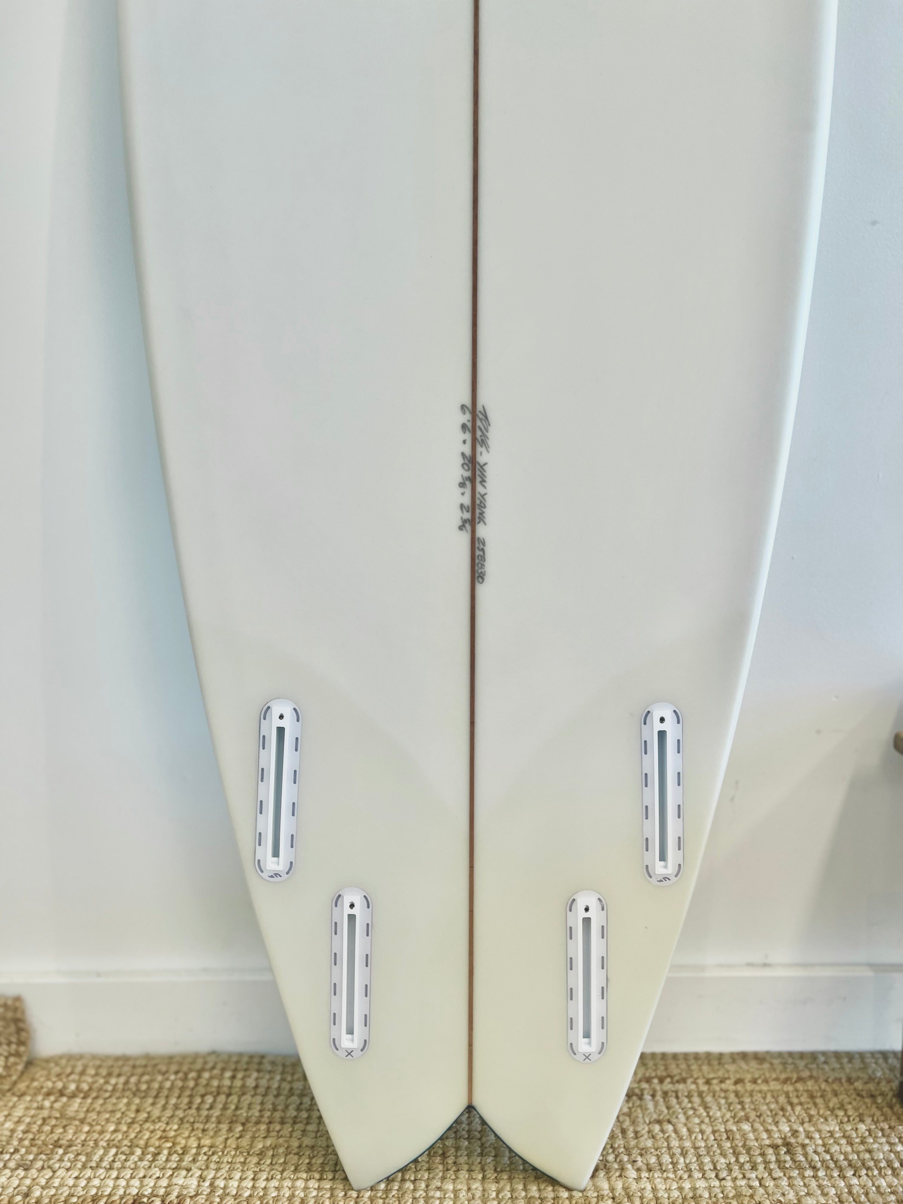 Dead Kooks Yin Yang Quad 6'6 – Dessa Store