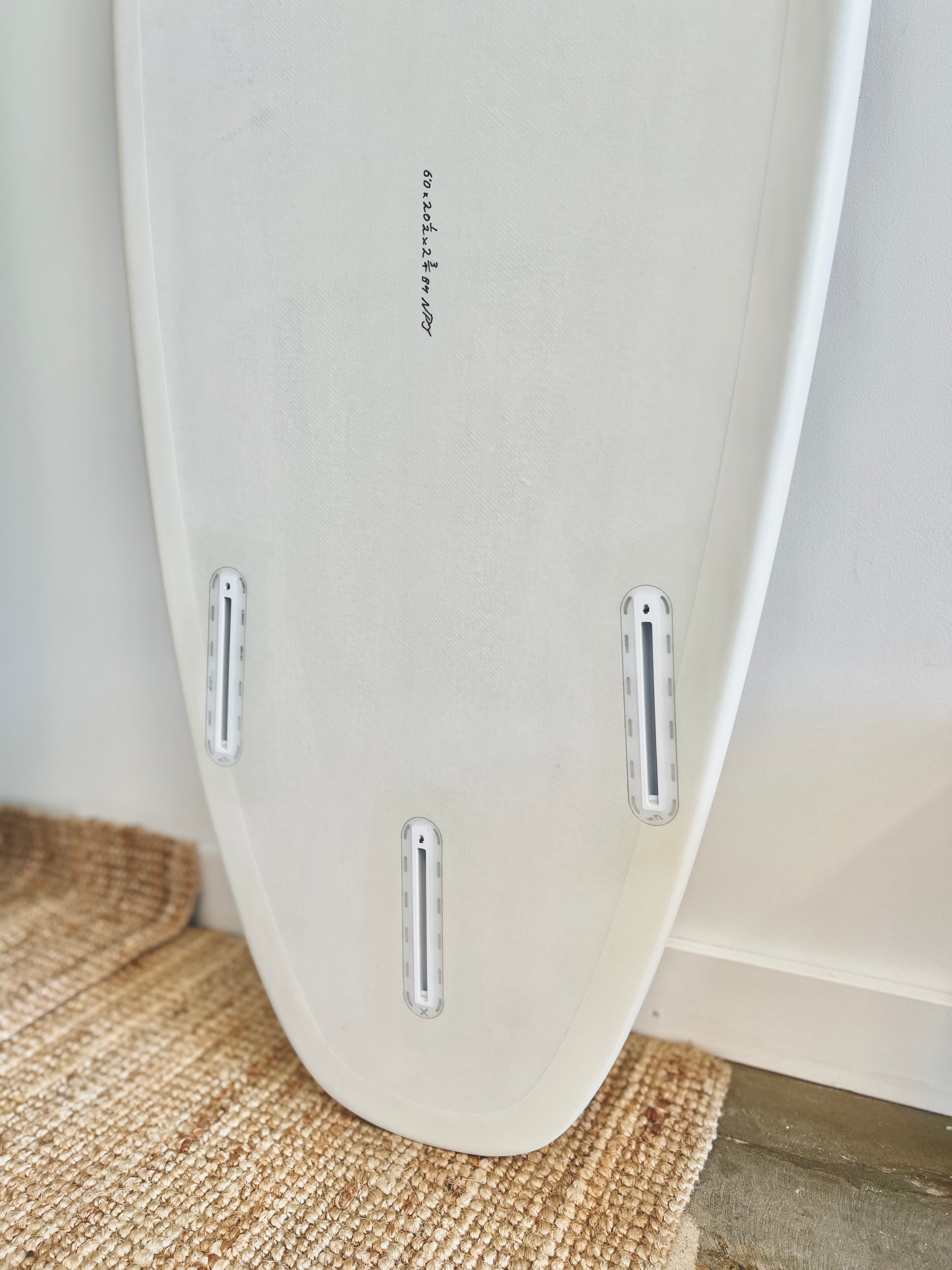 Neal Purchase Jr Tri 6'0”x18'1/4”x2'1/4” Neal Purchase Jnr Cluster 6'0 | Dessa Store